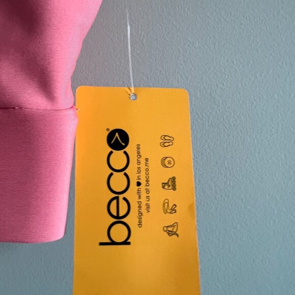 NWT | Becco Spaghetti Strap Zip Front Cropped Sports Bra | Size Medium - Picture 3 of 4